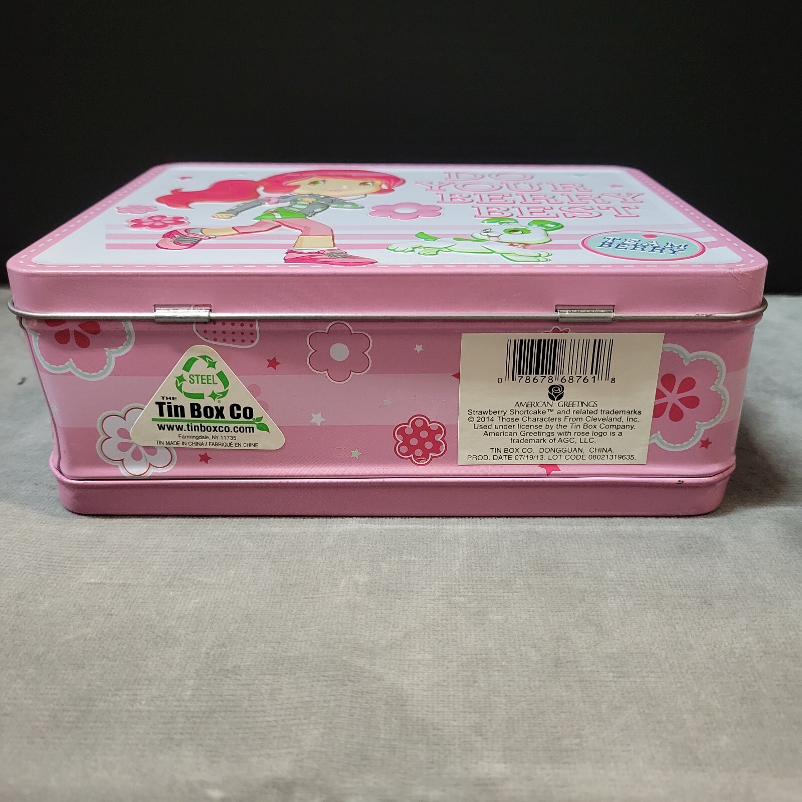 STRAWBERRY SHORTCAKE TIN LUNCH BOX, 2013
