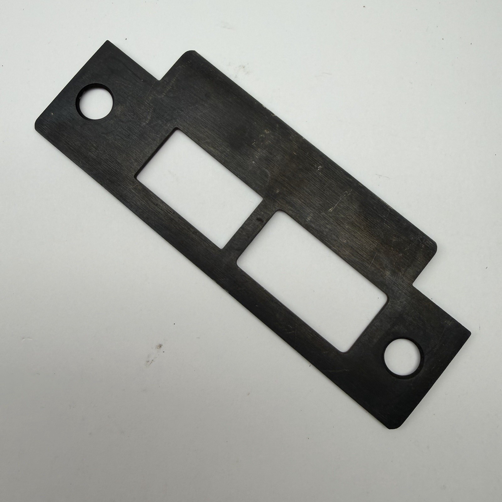(1) Corbin Russwin 236l72-018-613 Latch & Deadbolt Strike