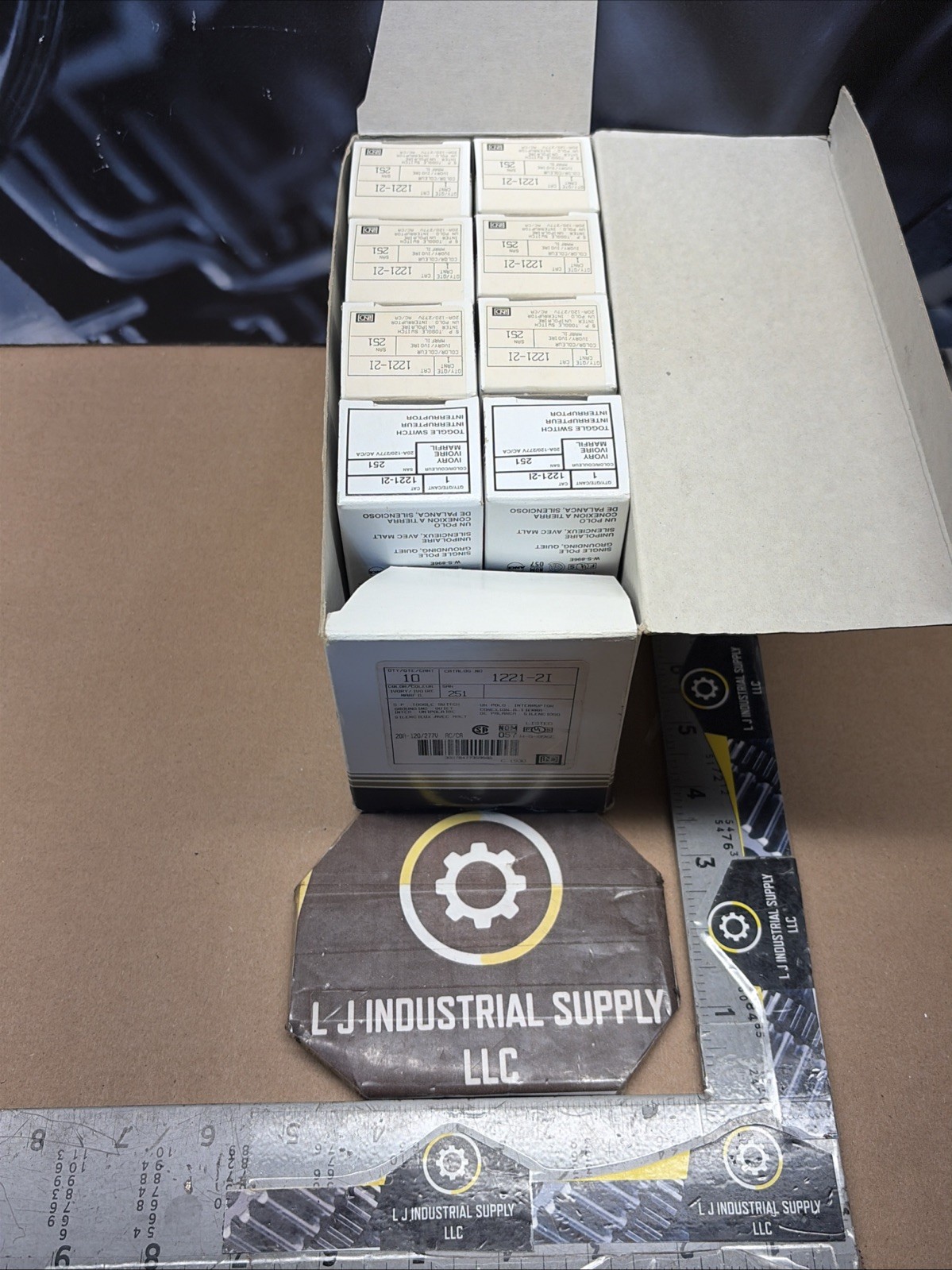 NEW [Qty-8!] LEVITON 1221-2I Ivory 1-Pole Quiet Toggle Switches 20A-120/277V