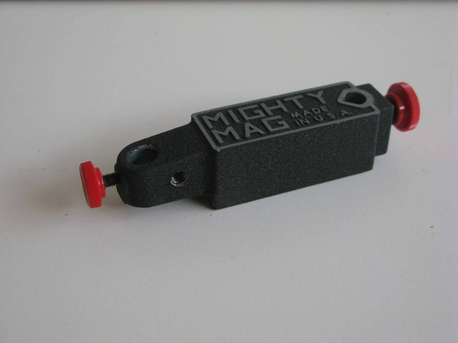 Mighty Mag 400-1 | 4-1/2 x 1 x 1-1/4" Magnetic Base