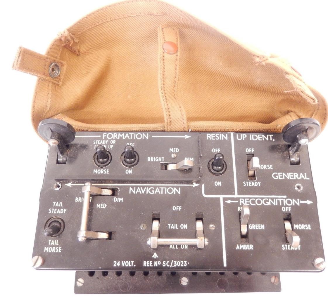 RCAF MILITARY AIRCRAFT KEYS 5C/3023 FORMATION LIGHT CONTROL PANEL RECOGNITION