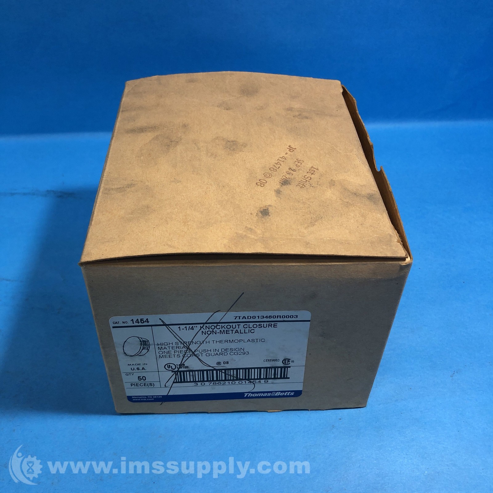 Thomas &; Betts 1454 Box of 50 1-1/4" Knockout Plug 1351