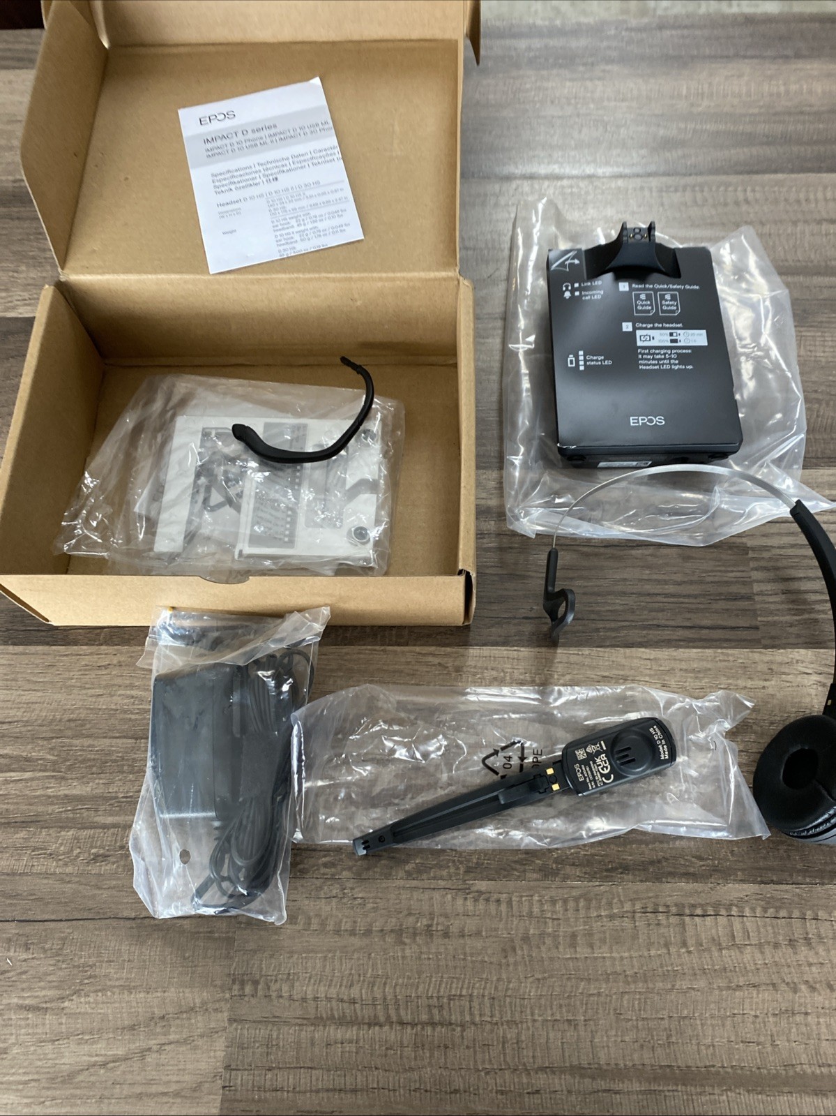 EPOS Sennheiser D10 Wireless Phone Headset With Mic  SCDB12/b