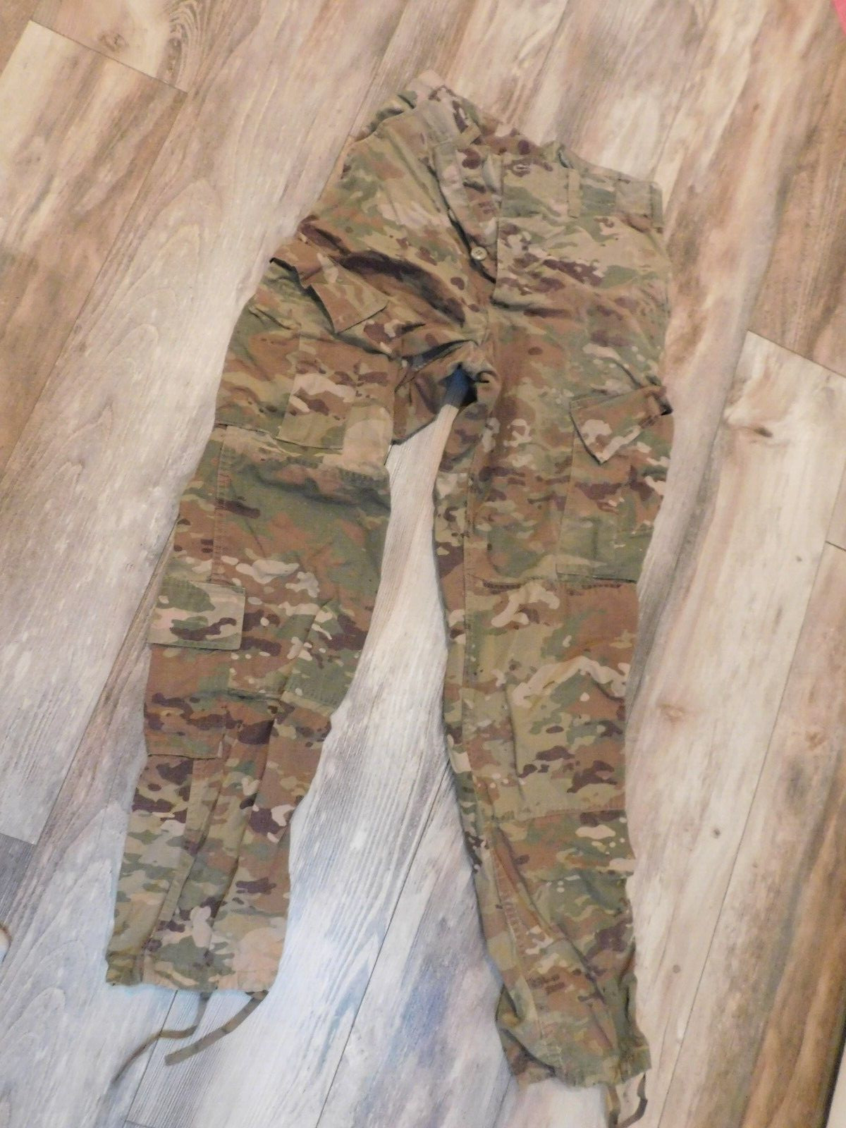 US ARMY OCP FLAME RESISTANT  PANTS  SZ SMALL -LONG