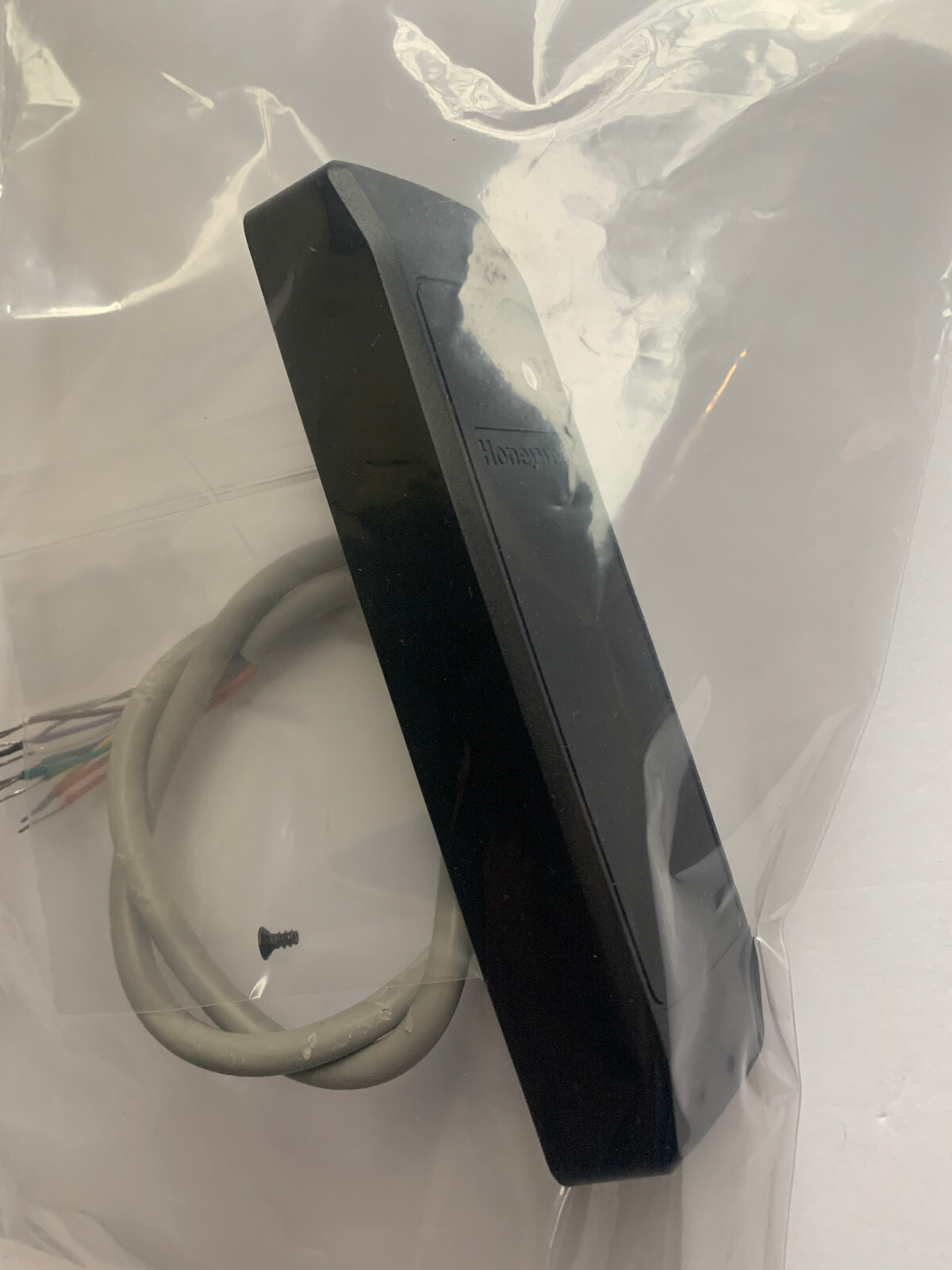 Honeywell OP30 OmniProx Proximity Access Control System Card Reader with Black--