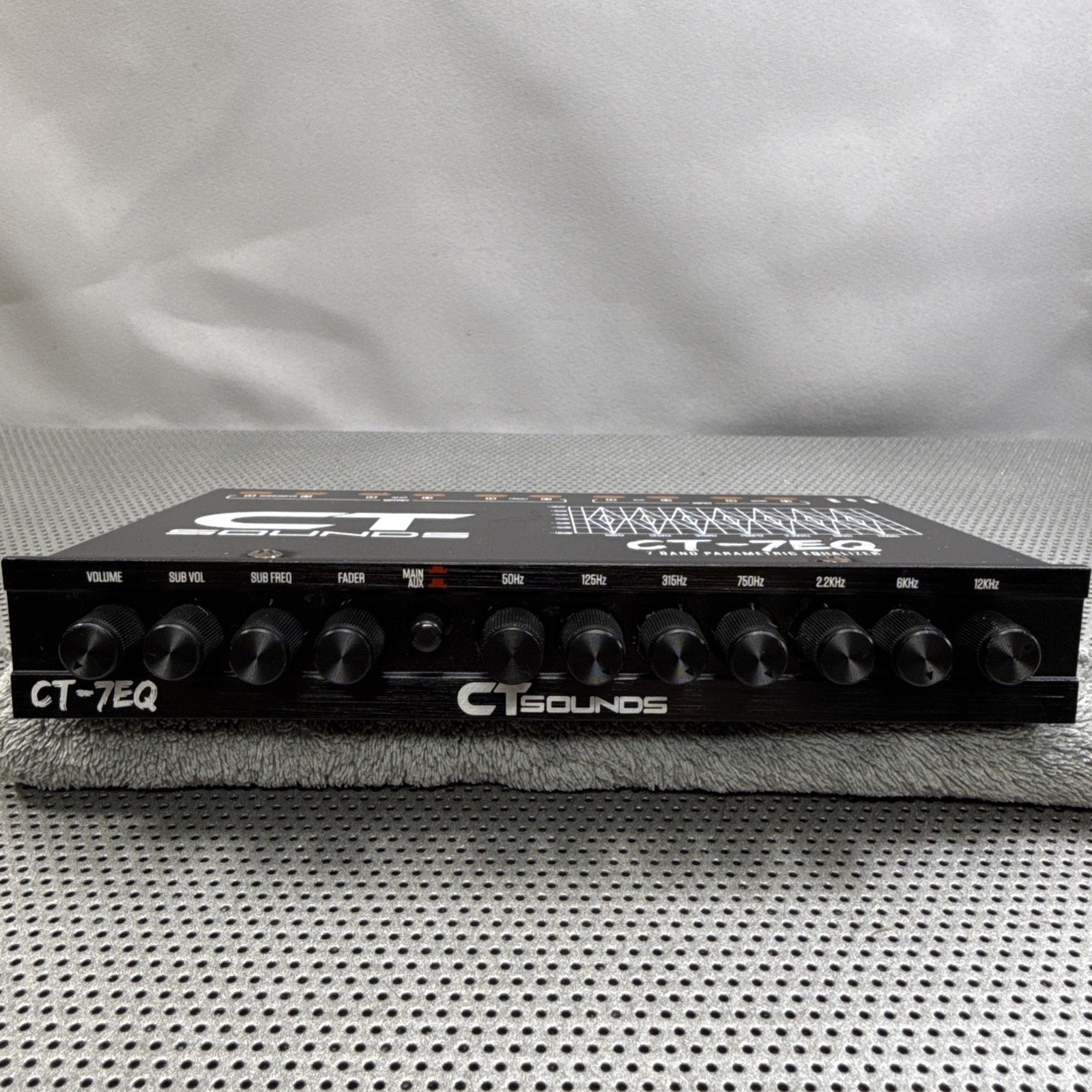 CT Sounds CT-7EQ 7 Band Parametric Car Audio Equalizer