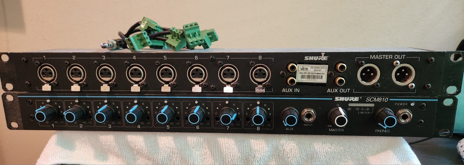 Shure SCM810 8-Channel automatic Microphone Mixer