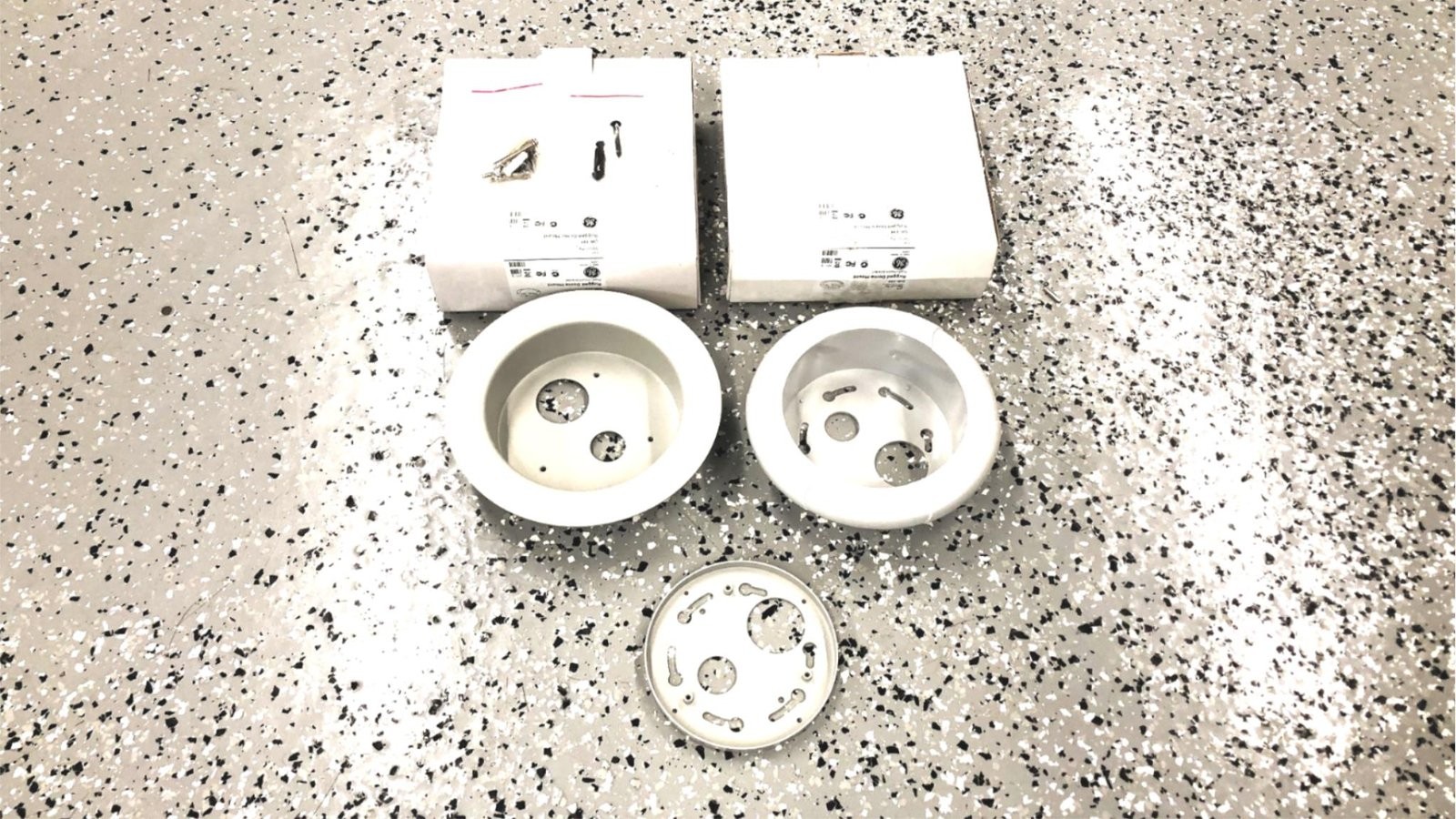 GE Security Rugged Dome Flush Mount Bracket DR-FM [Lot of 2] NOS