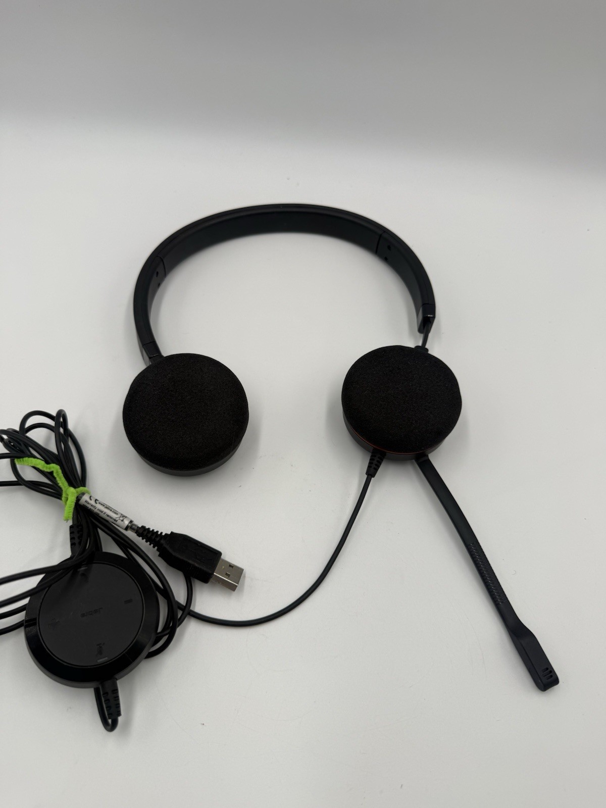 Jabra Evolve 40 Wired Stereo On-Ear Headset USB-A 3.5mm Black Noise Canceling