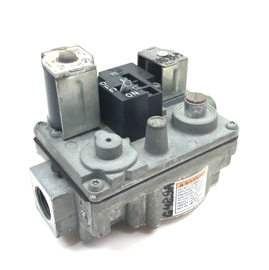 White Rodgers 36E24 204 Lennox 58K7301 Furnace Gas Valve used #G429A