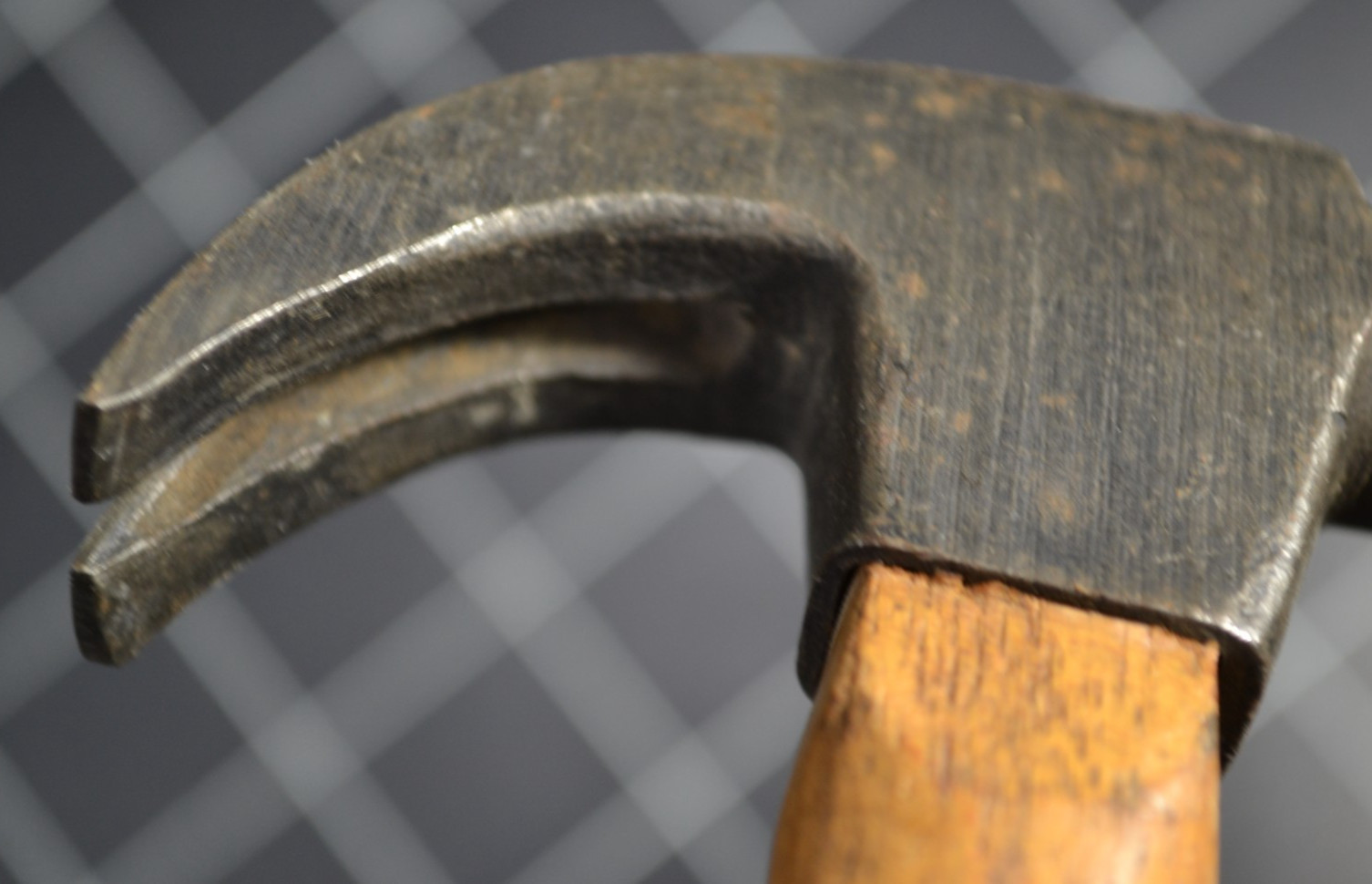 HELLER - USE - 7oz - CLAW HAMMER - ALL ORIGINAL WITH MARKED HANDLE