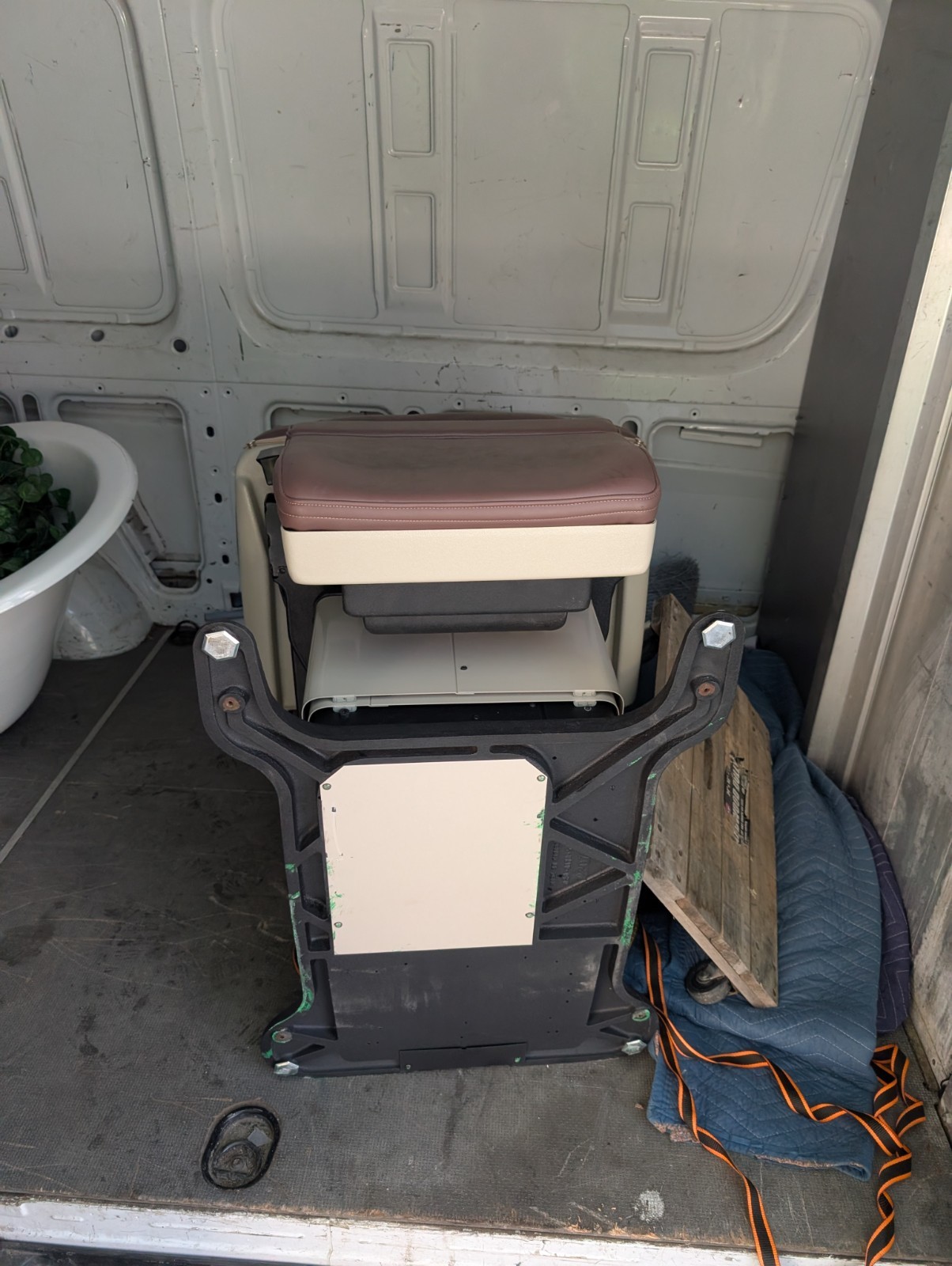 Midmark 411-011 Programable Exam Chair Table Procedure Surgeon Operation
