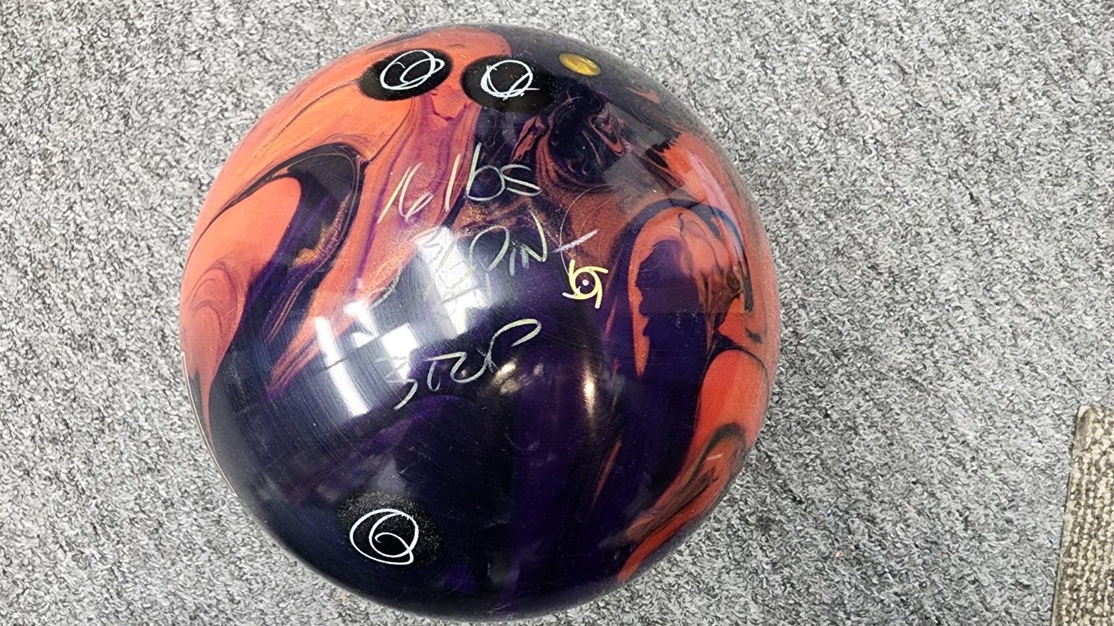 16 lbs USED Storm TREND bowling ball