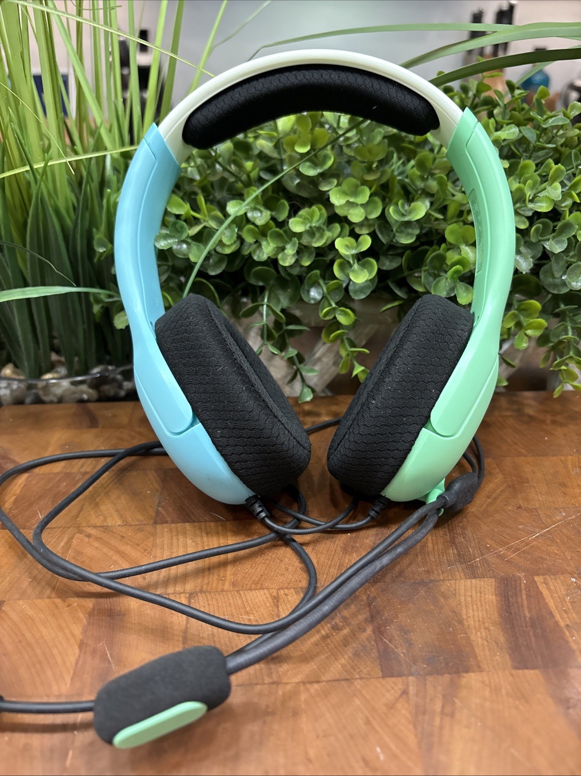 PDP LVL40 Blue Over the Ear Wired Gaming Headset for Nintendo Switch
