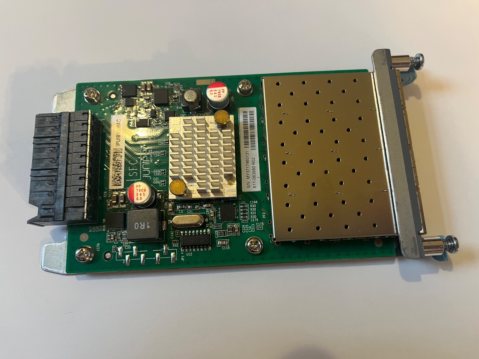 Juniper EX-UM-4X4SFP 611-063980 EX4300 4 Port 1/10 Gigabit SFP+ Uplink Module