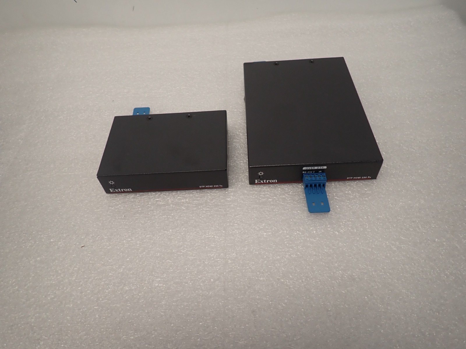 Extron DTP HDMI 230 Rx Receiver and DTP HDMI 230 Tx Transmitter Set
