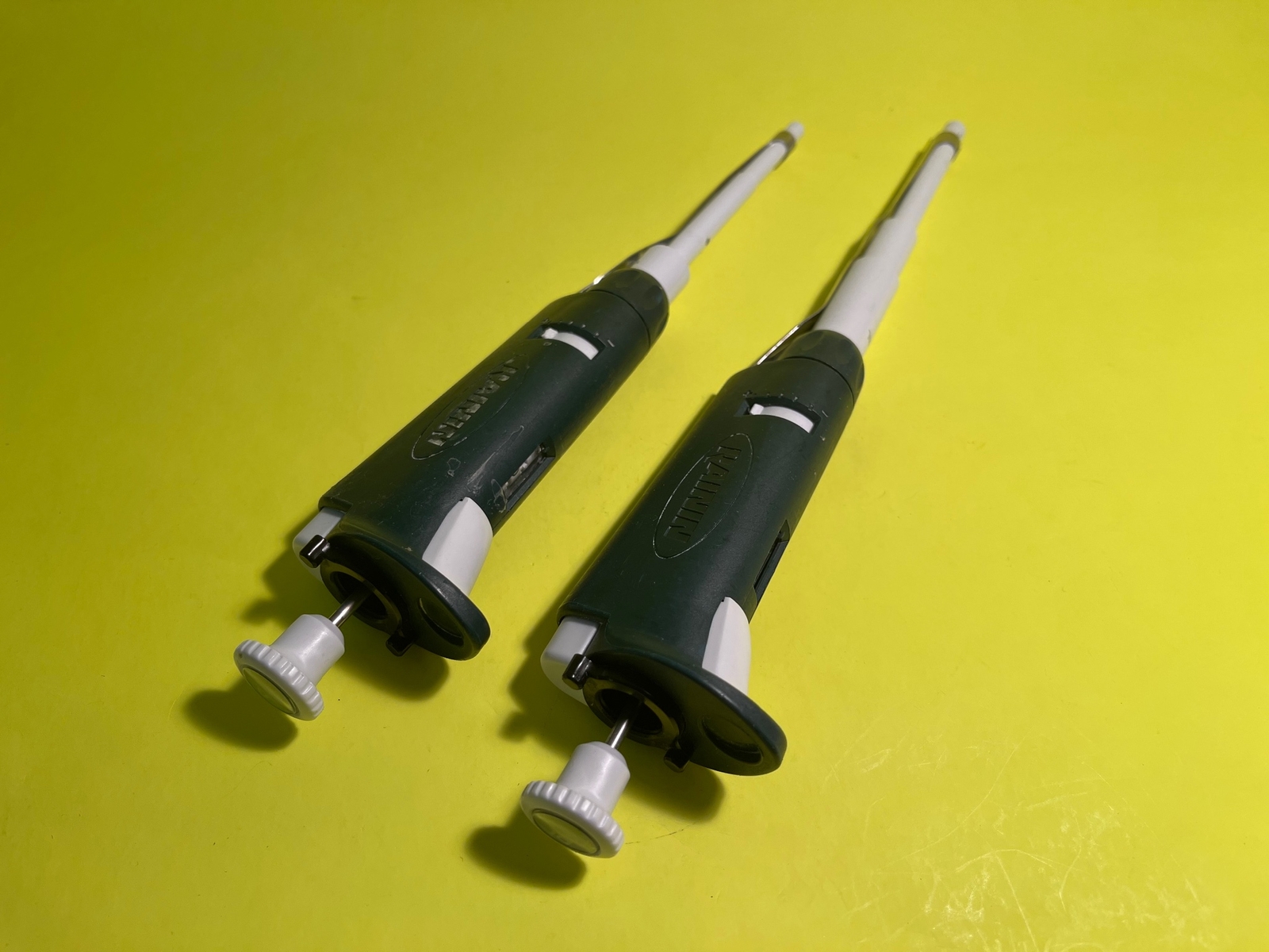 (2X) Rainin PipetPlus Single Channel Pipette Set: RL100 and RL1000 - Used