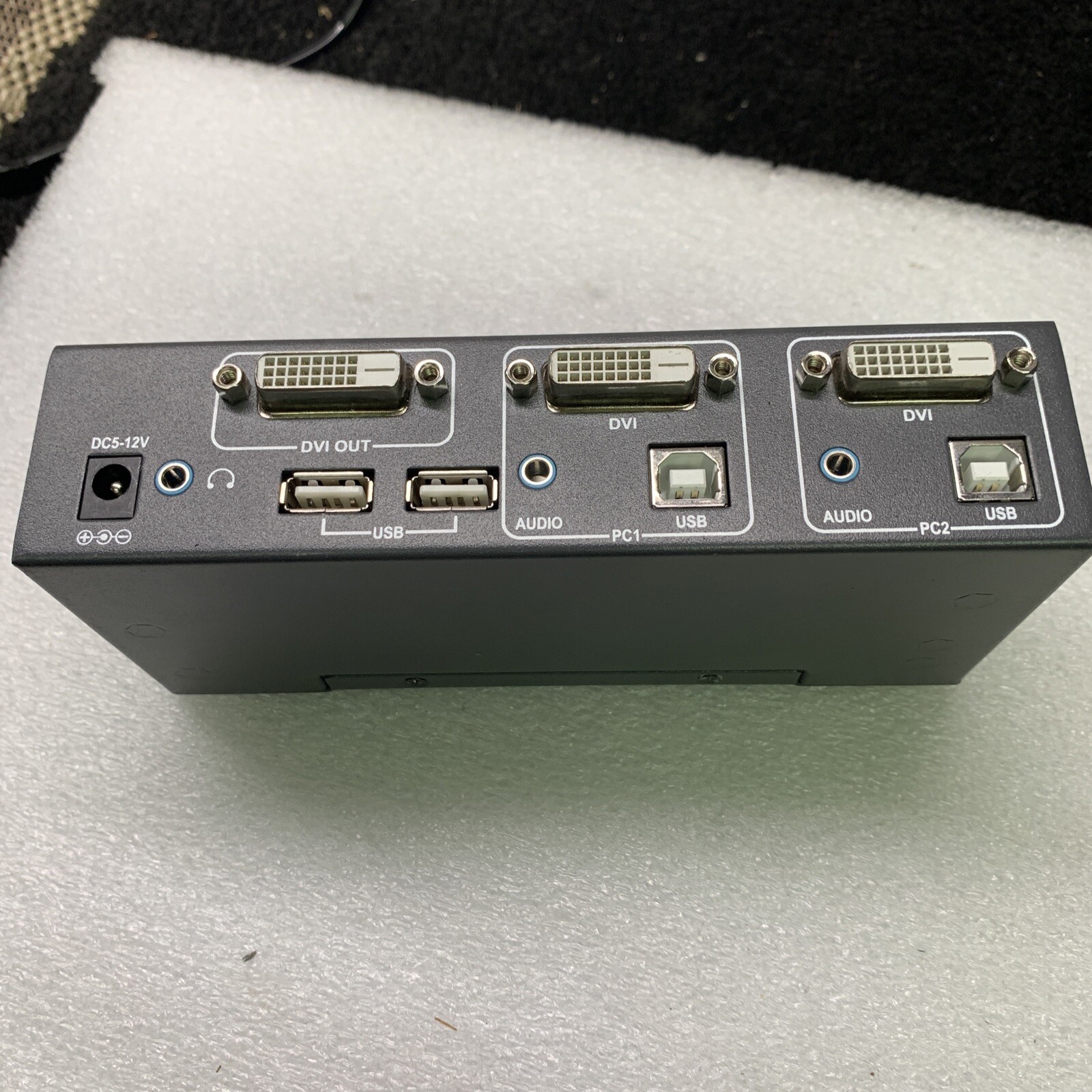 PWAY DVI USB KVM SWITCH 2X1 USB DVI SWITCH