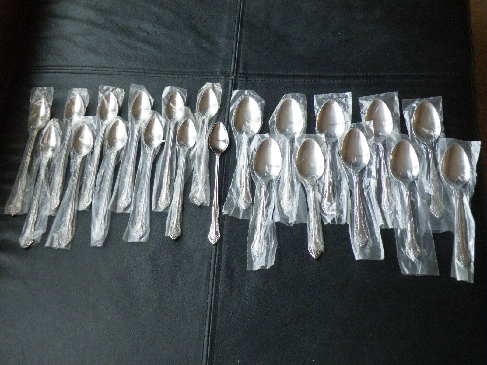 ROGERS - DREAM ROSE - STAINLESS KOREA 10 SOUP SPOONS + 12 ICED TEA SPOONS
