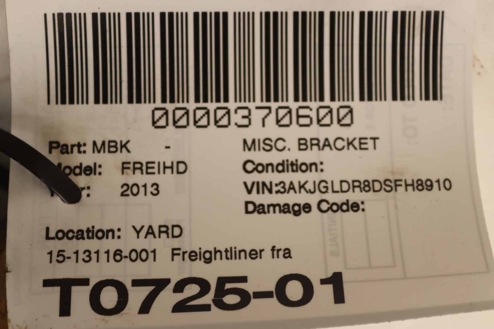 2008-2017 FREIGHTLINER CASCADIA 125 FRAME CROSSMEMBER BRACKET MOUNT OEM