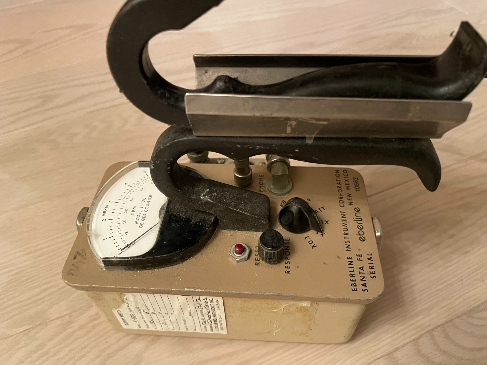 Eberline geiger counter E-120 survey meter radiometer HP-210 probe SK-1