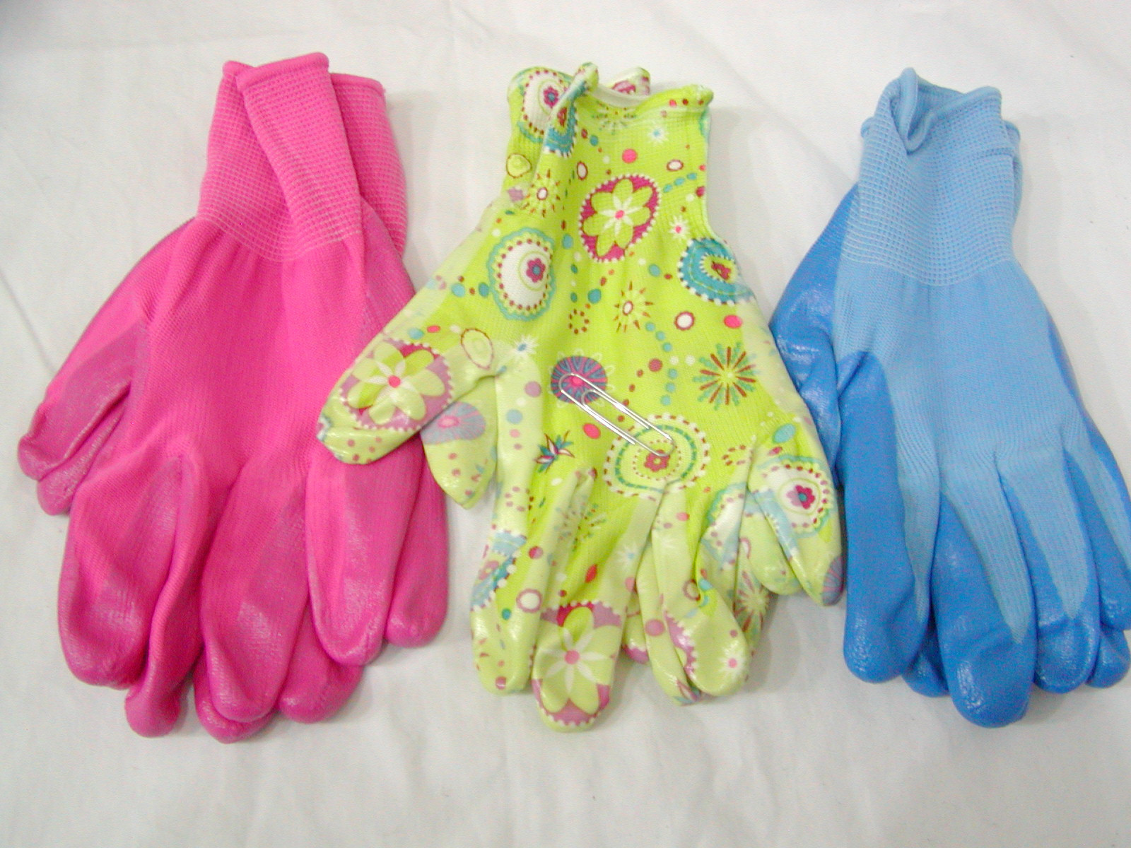 3 NEW Pair Women's Color Nitrile Coated Work Glove Garden Yard Blue Pink