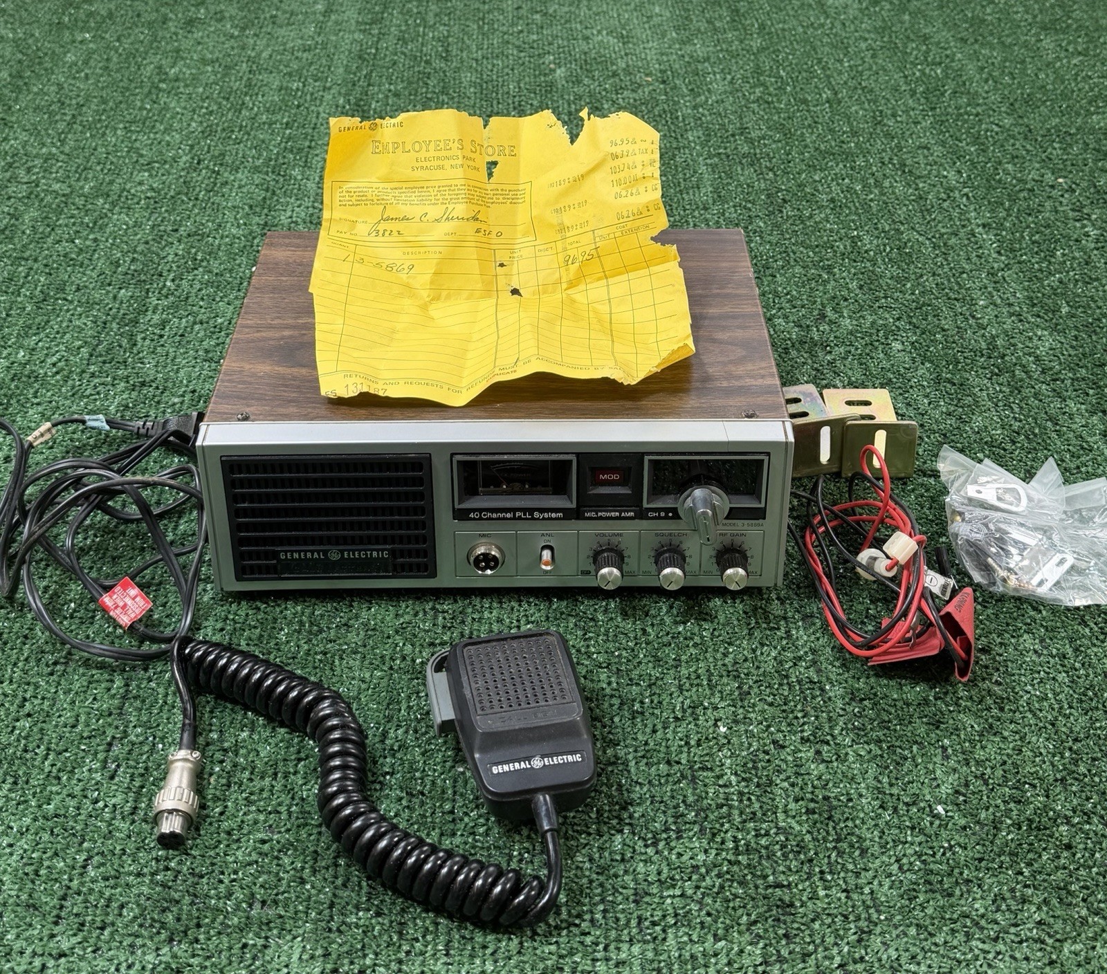 Vintage GE General Electric 3-5869a CB Radio 40 Channel PLL System Transceiver