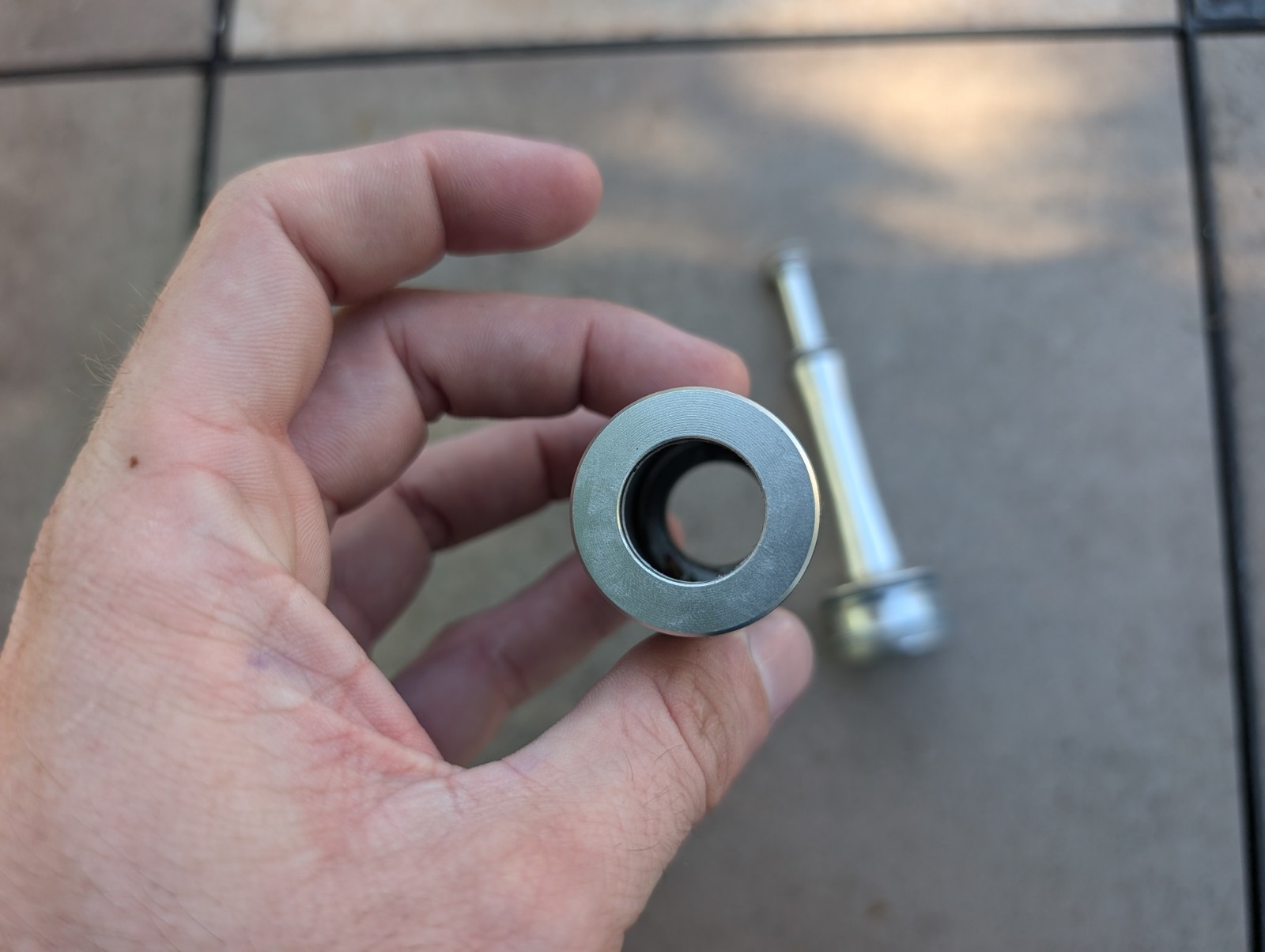 SFT Shocker Bolt Guide And Can