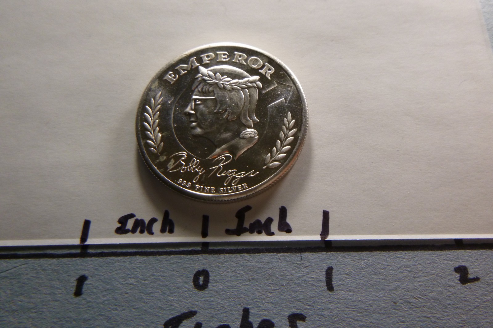 BOBBY RIGGS EMPEROR MALE CHAUVINIST PIG 999 SILVER COIN VERY RARE 5BR2