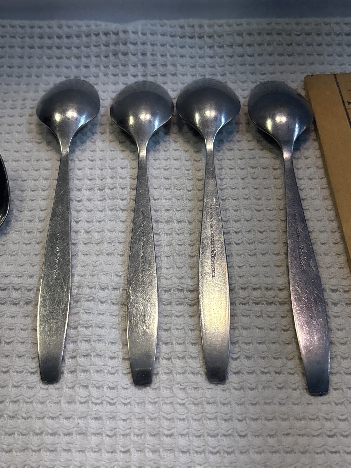 Set Of 9 teaspoons Hull AAA Stainless Florence Pattern ￼
