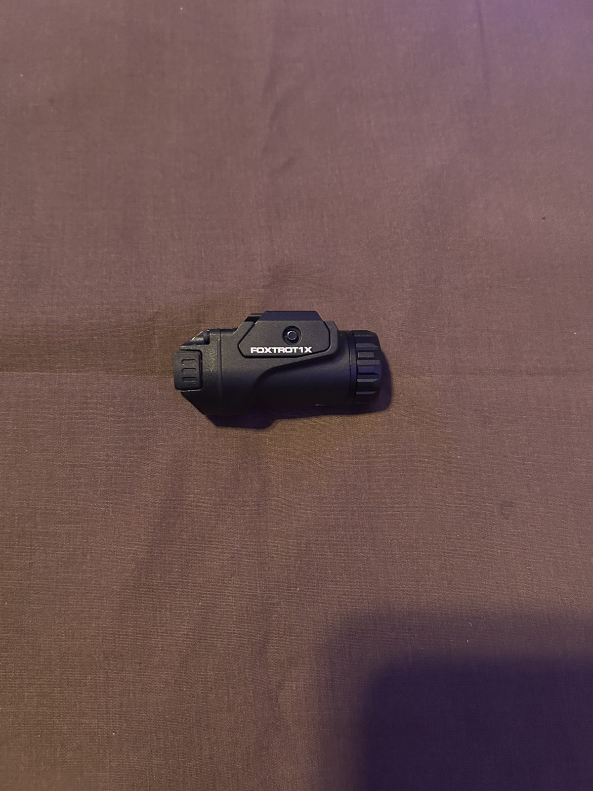 Sig Sauer FOXTROT1X Weapon Light 450 Lumens + 4-CR123a Batteries & Mount Clips