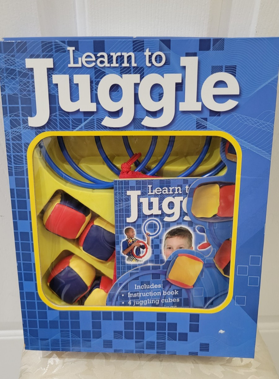 Learn to Juggle Kit Juggling Balls Rings Instruction Book plus Storage Bag