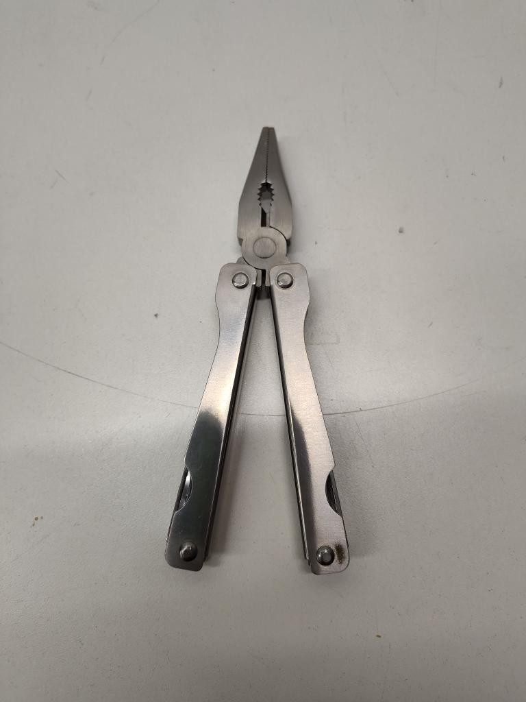 LEATHERMAN MULTI-TOOL (P06030015)