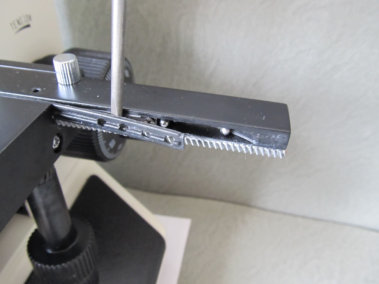 Fisher Micromaster 12-561B Binocular Microscope ***Pls Read