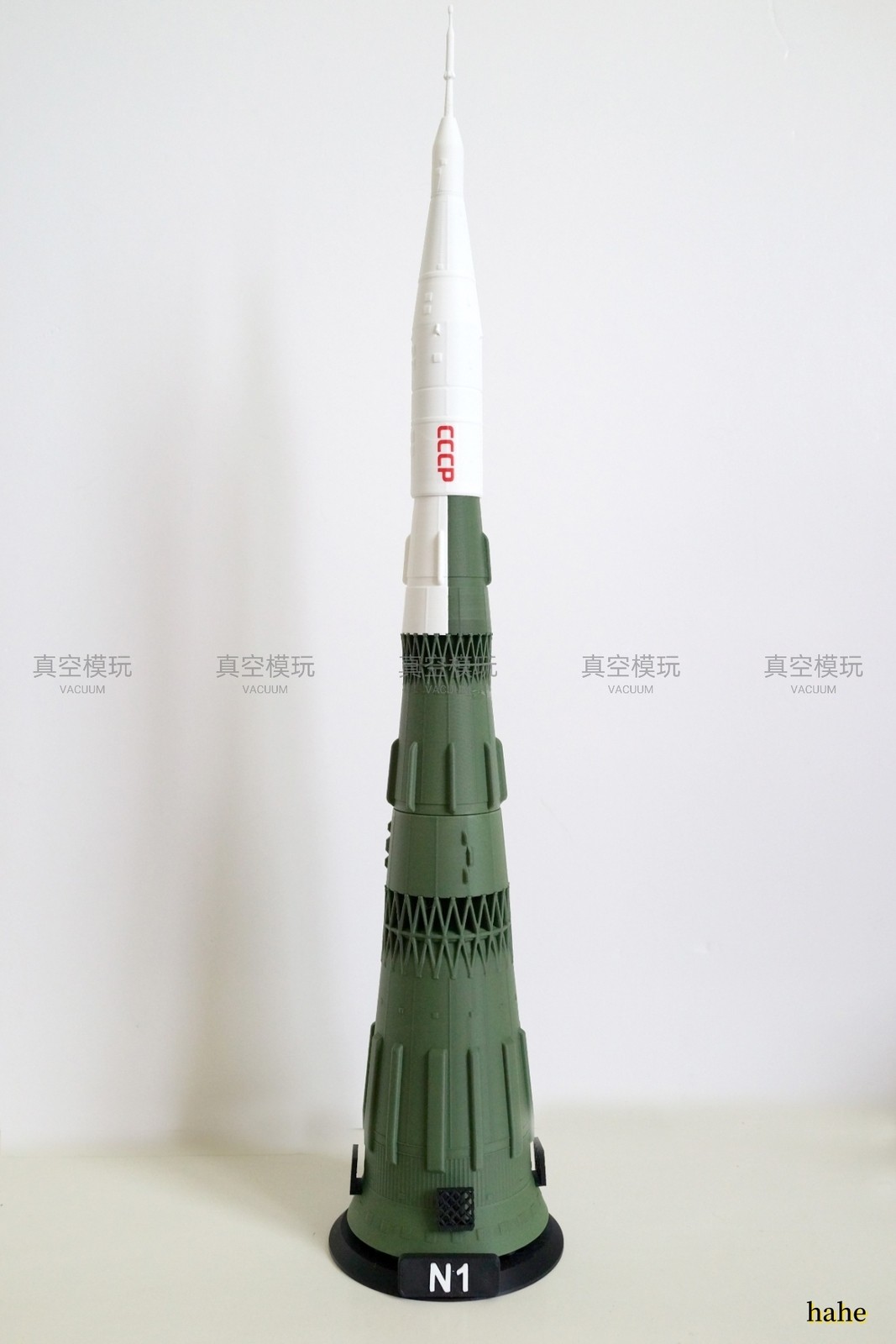 1/400 CCCP Lunar Launch Program N1 Heavy Carrier Rocket Finished Static Model