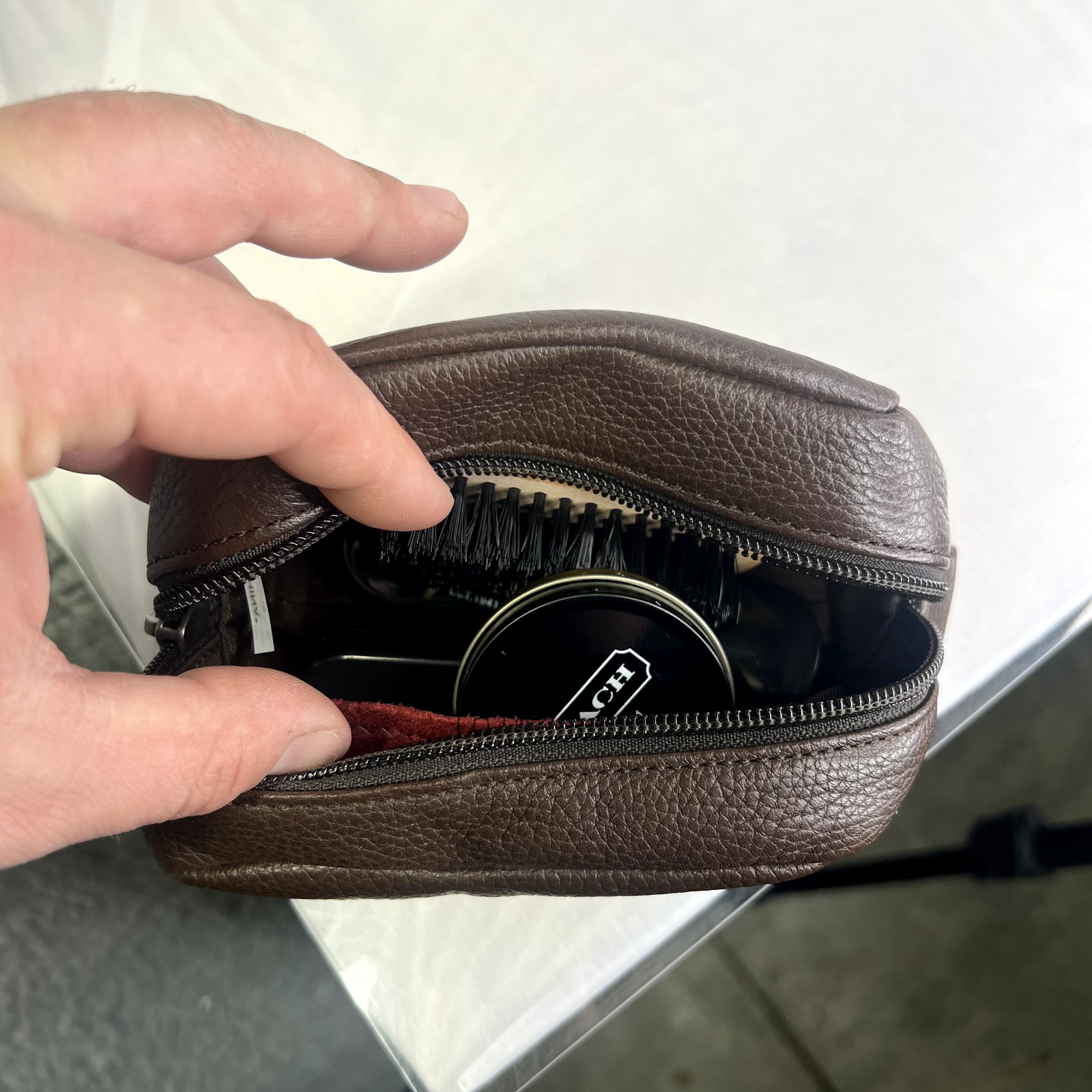 COACH Mens Brown Shoe Shine Kit 6 Pieces