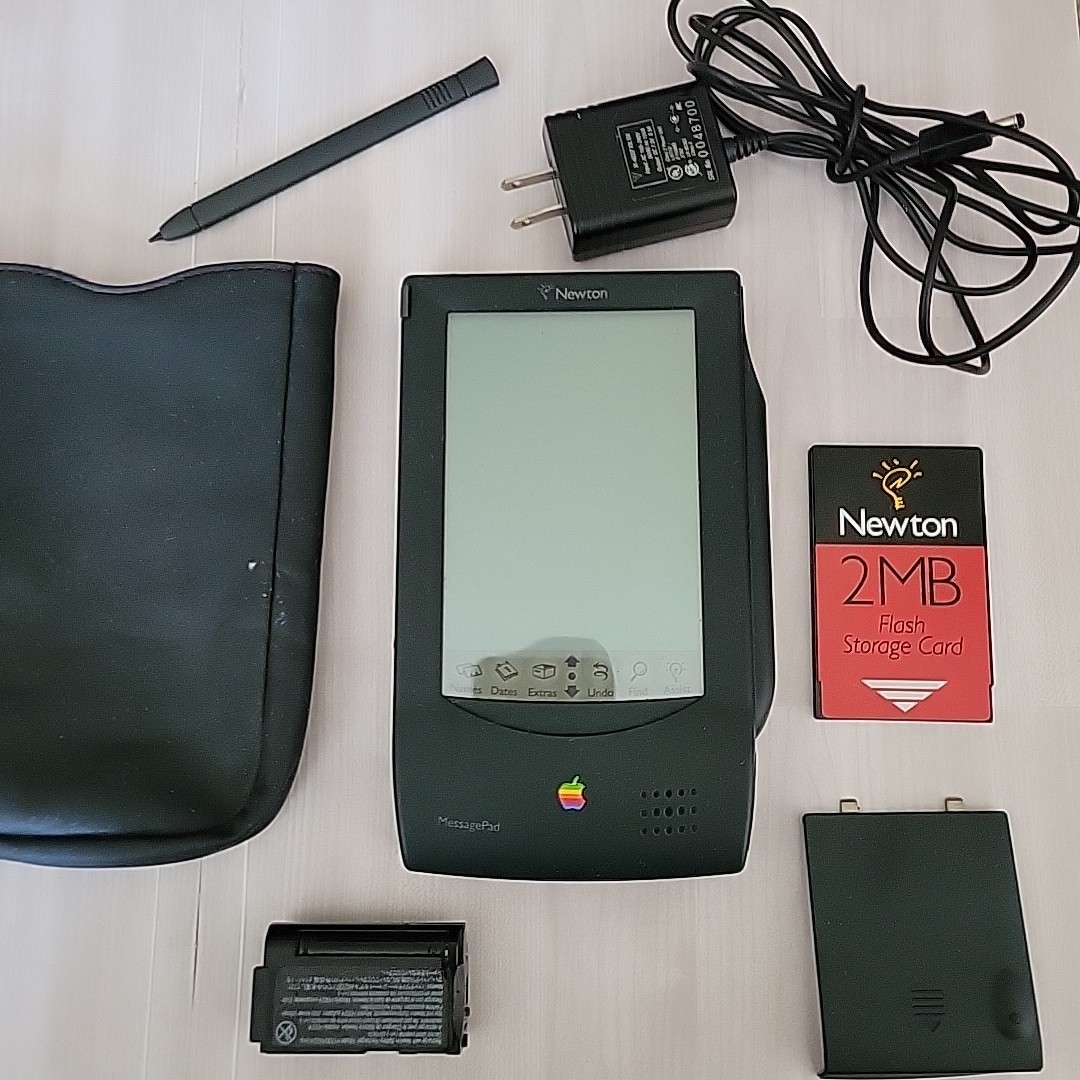 Vintage Apple Newton MessagePad H1000 PDA Pocket Computer Stylus Case Tested
