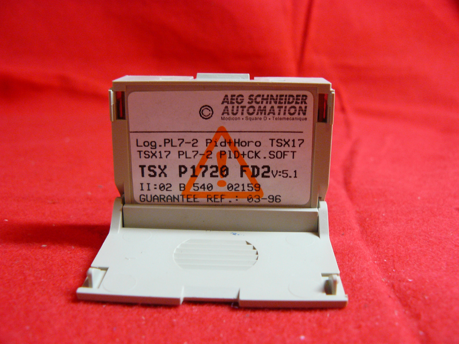 TSXP1720FD2 Used Schneider PID Soft TSX-P1720-FD2