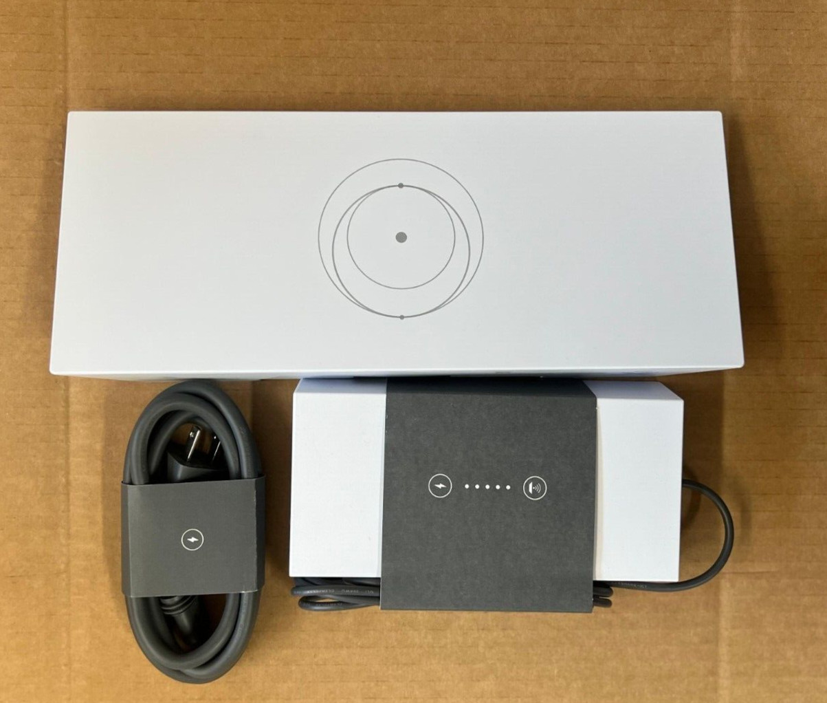New Starlink Router, V3, Gen 3, Mesh Wifi ROUTER ONLY, PLEASE READ DESCRIPTION