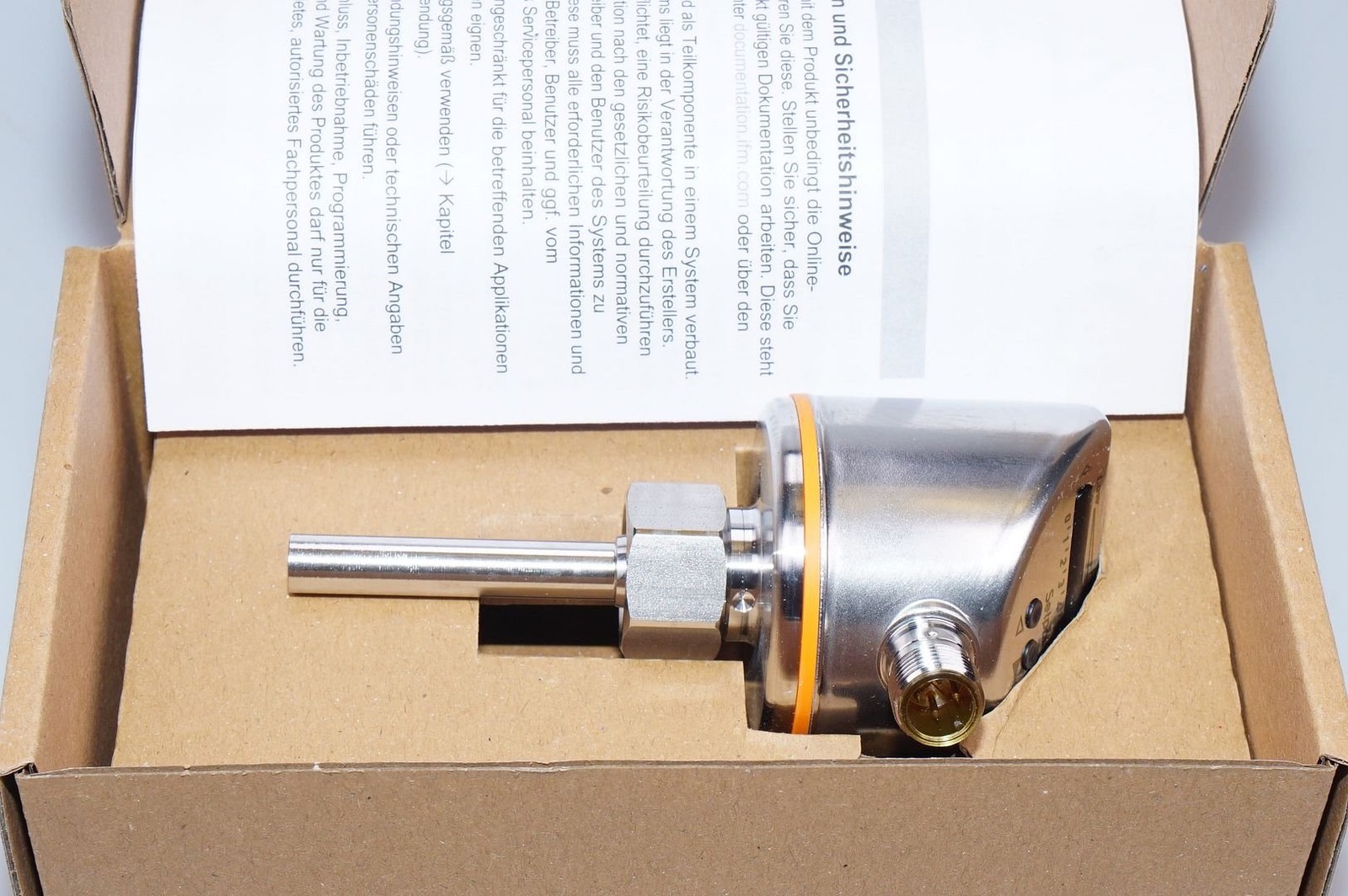 IFM SI5010 SID10ADBFPKG/US-100 Flow Monitor Flow Sensor Original Packaging, NEW