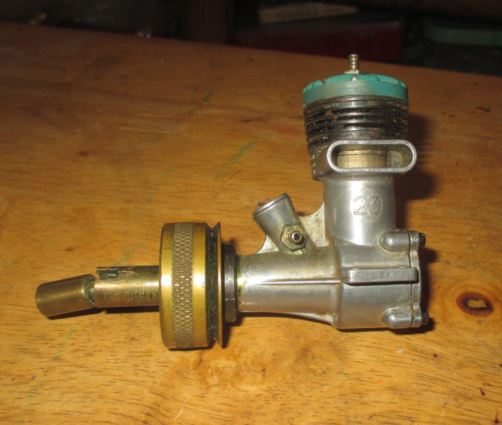 K&B Torpedo 23 Green Head Model Airplane Marine Engine