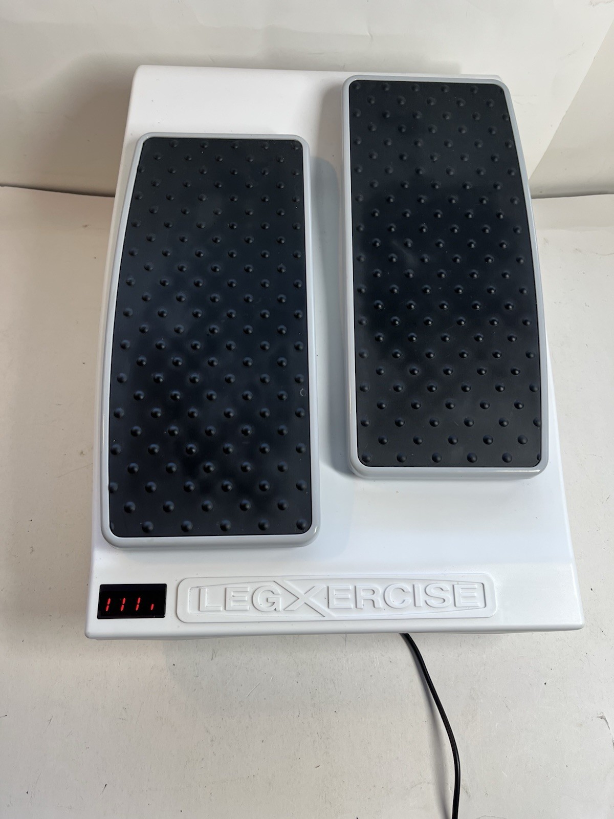 Legxercise Pro Motorized Leg Activator Machine LEGX-012 w/Adapter & Remote