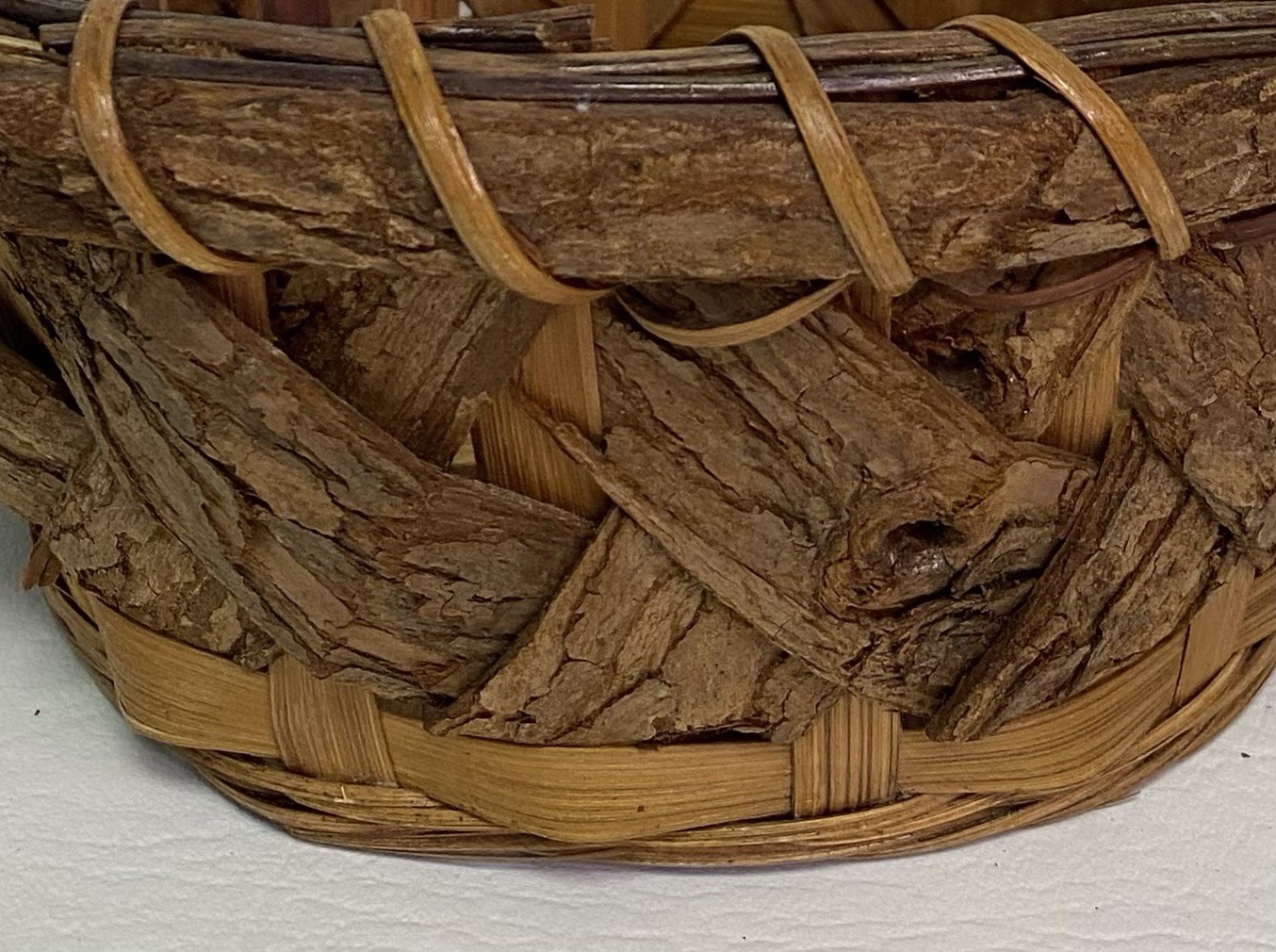 Natural Rustic Bark Round Woven Basket With Handle 8” X 4”