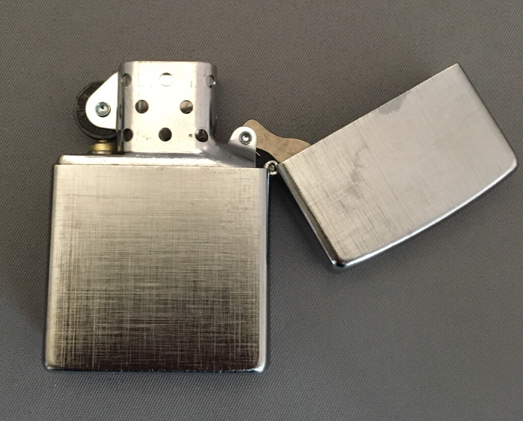 Zippo Windproof Chrome Lighter With Linen Weave Pattern, 28181, Preowned W/Box