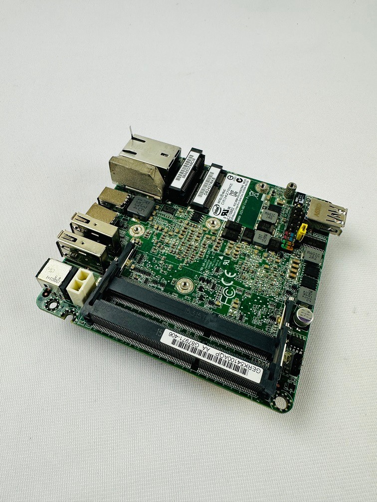 Intel D53427RKE NUC CPU Board