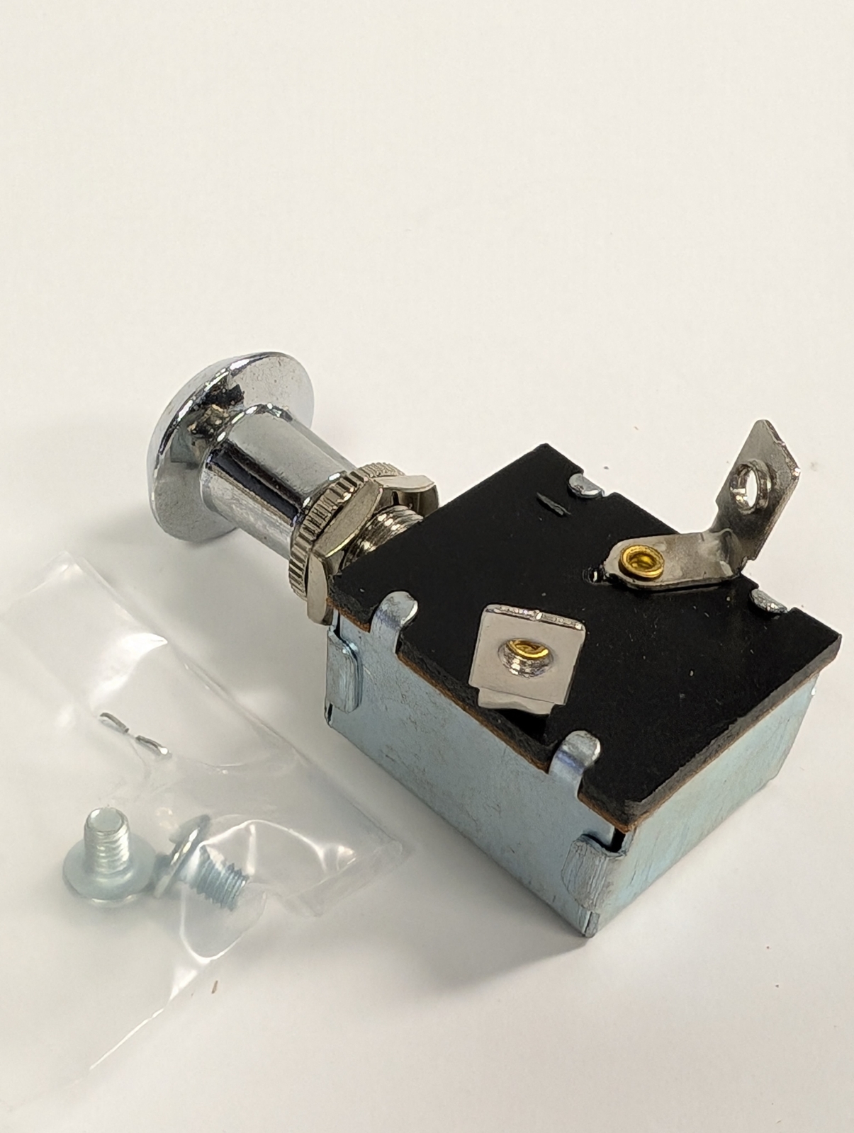 CALTERM SPST ON-OFF PULL SWITCH