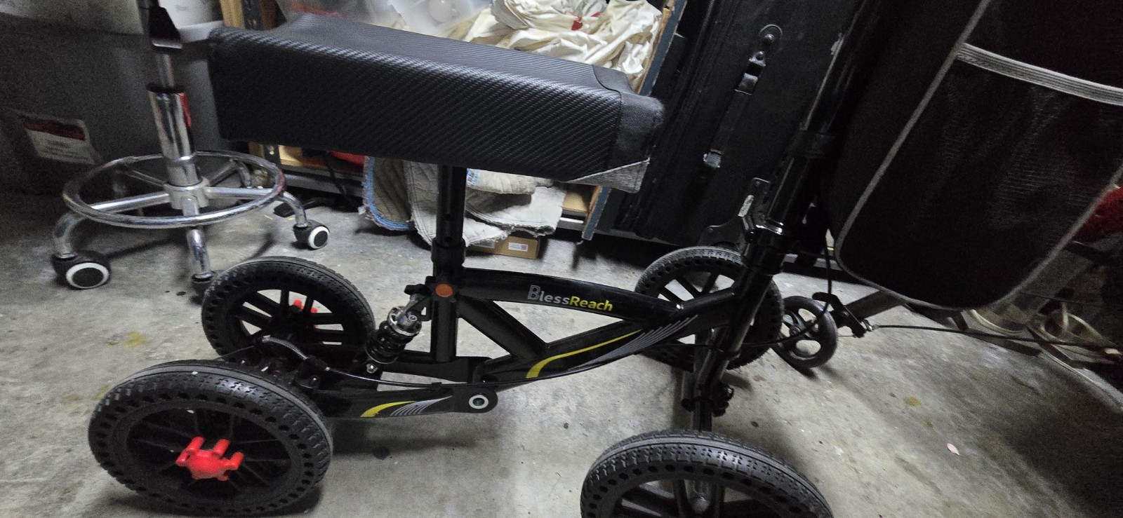 BlessReach Economy Knee Scooter Steerable Dual Brakes BLACK lightly used