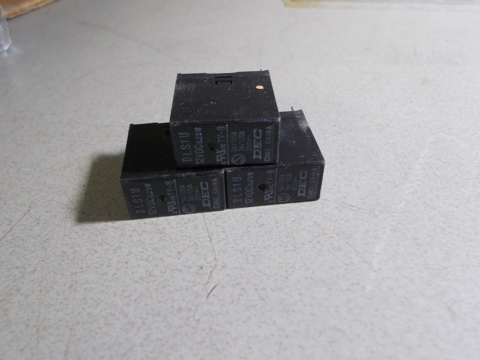 NEW DEC Relay DLS1U 12VDC 0.25W 250V, Lot of 3  *FREE SHIPPING*