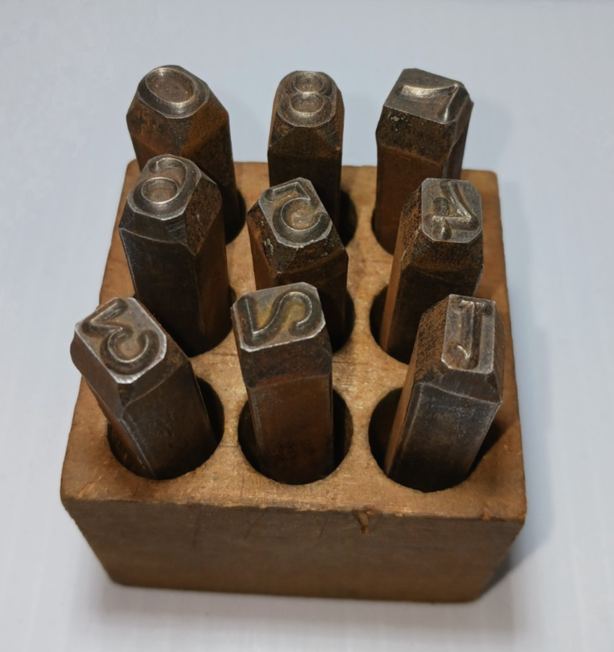 Vintage Number Punch 1/4 inch, 9 Piece Steel  Wood - No Box Top
