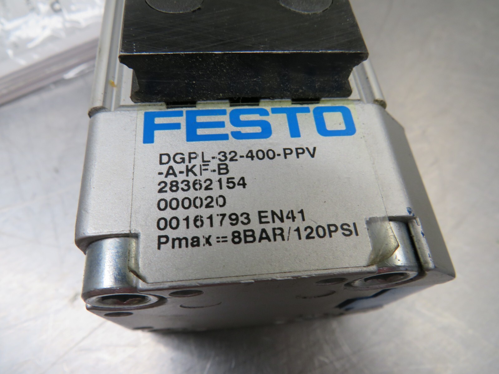 Festo DGPL-32-400-PPV-A-KF-B Linear Drive